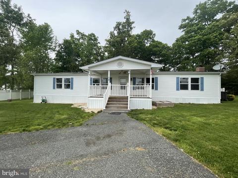 15 Little John Dr, Elkton, MD 21921