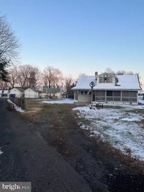 70 Park Ln, Earleville, MD 21919 photo 6