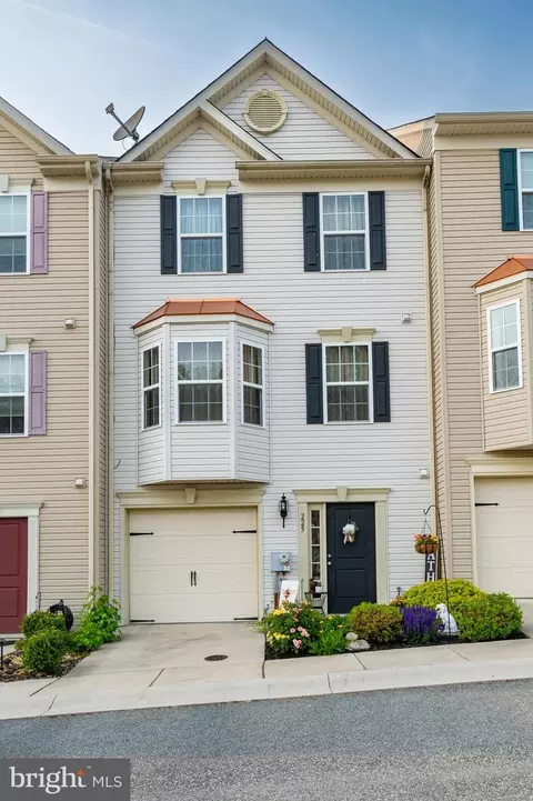 225 Tournament Cir, North East, MD 21901