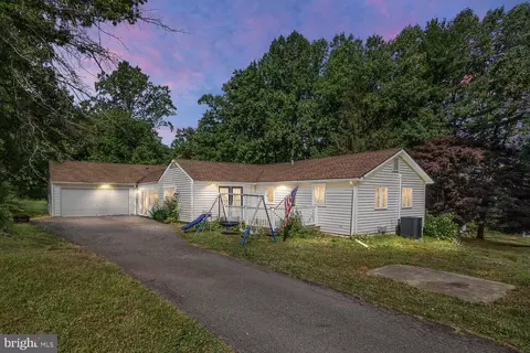 45 Maple Shade Ln, Elkton, MD 21921