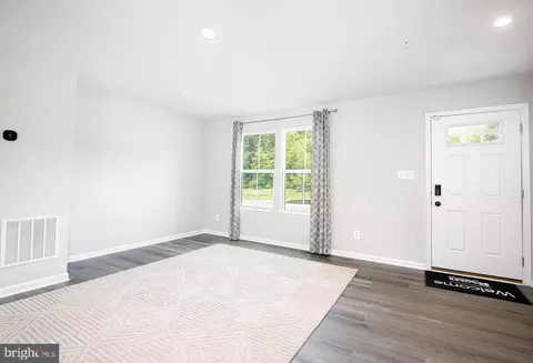 2 Ridgely Forest Dr, Elkton, MD 21921 photo 5