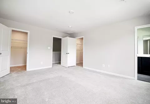 2 Ridgely Forest Dr, Elkton, MD 21921 photo 4