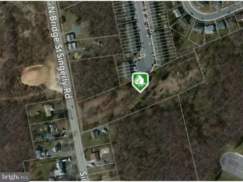 916 N Bridge St, Elkton, MD 21921