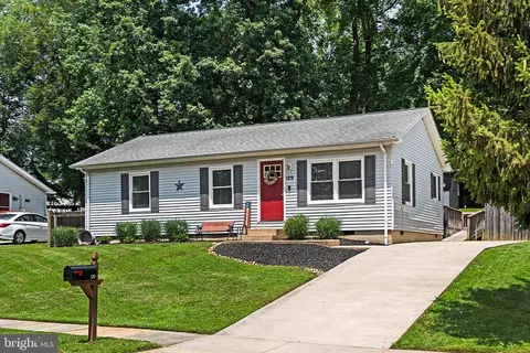 129 Tartan Dr, Elkton, MD 21921