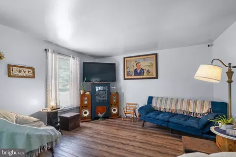 80 Ohio Ave, Earleville, MD 21919 photo 5