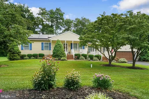 17 Weed Ln, Elkton, MD 21921