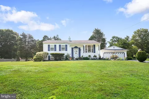 23 Falls Rd, North East, MD 21901