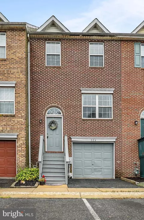 224 Mike Dr, Elkton, MD 21921