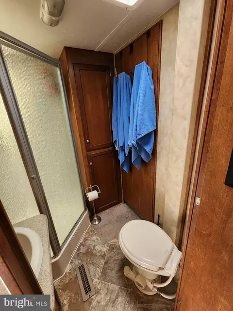 19 Comanche Dr #GLEN 1, Earleville, MD 21919 photo 6