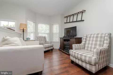 184 Independence Dr, Elkton, MD 21921 photo 8