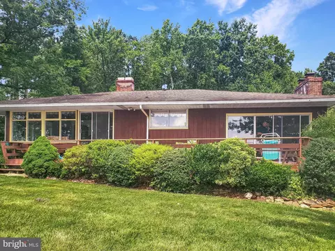 280 Arundel Ln, Elkton, MD 21921
