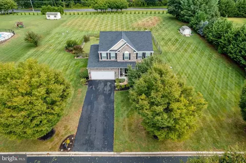 72 Blackborne Dr, Elkton, MD 21921 photo 2