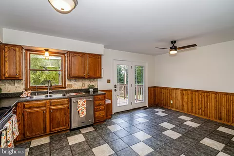 27 Riverview Ct, Elkton, MD 21921 photo 5