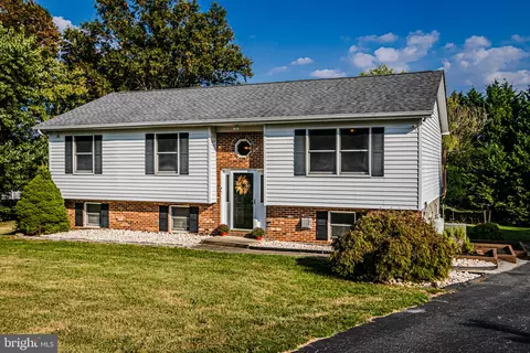 27 Riverview Ct, Elkton, MD 21921