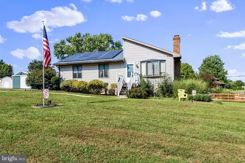 33 Low Rd, Earleville, MD 21919