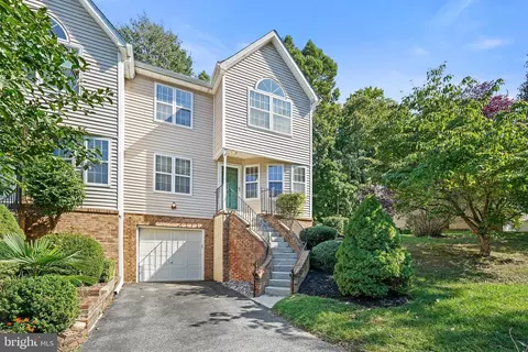 31 Ginty Dr, North East, MD 21901