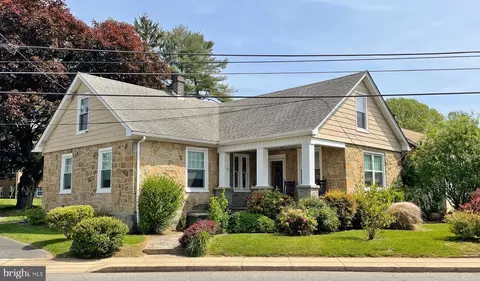 105 Pearl St, Rising Sun, MD 21911
