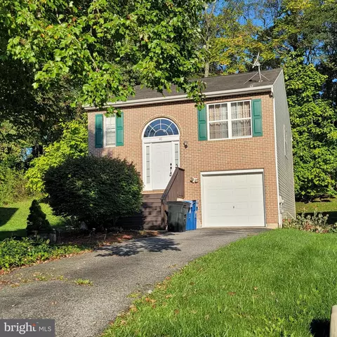 41 N North, East, MD 21901