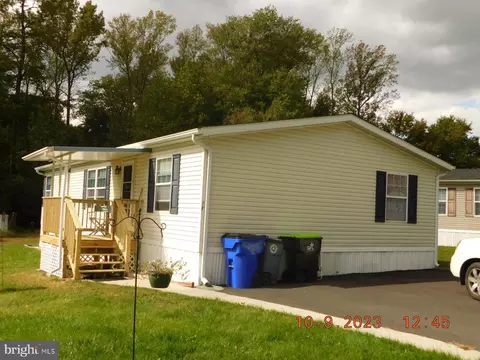 27 Doe Dr, Elkton, MD 21921
