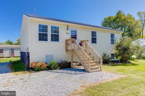 124 Wilson St, Cecilton, MD 21913