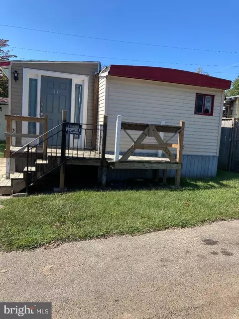 17 Summit Rd, Earleville, MD 21919