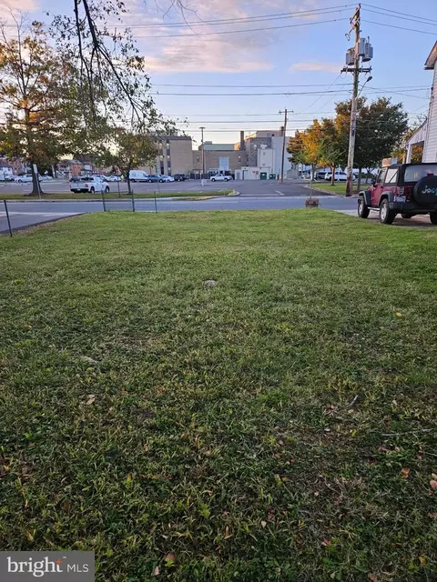 115 E High St, Elkton, MD 21921 photo 3