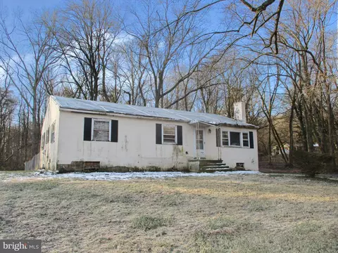 550 Red Hill Rd, Elkton, MD 21921