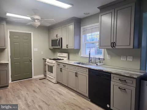 16 Jesse Boyd Cir, Elkton, MD 21921 photo 6
