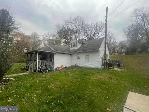 15 France Ln, Elkton, MD 21921