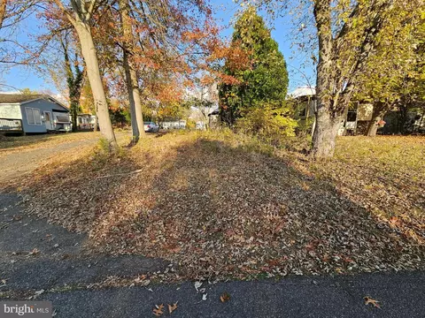 42 Pequot Ln #GLEN 8, Earleville, MD 21919