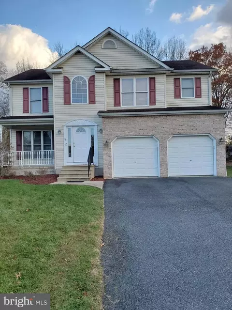 16 Brompton Ct, Elkton, MD 21921