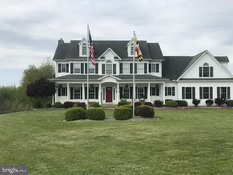 1046 Pond Neck Rd, Earleville, MD 21919