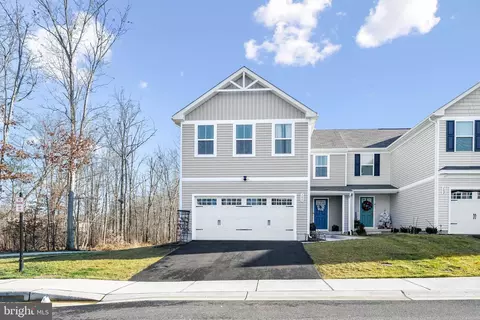 100 Magnolia Dr, Elkton, MD 21921