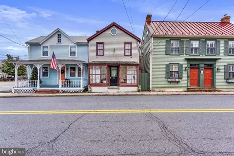 208 George St, Chesapeake City, MD 21915