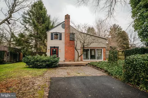 Exterior - 2805 Oldfield Point Rd, Elkton, MD 21921 photo 2 of 6
