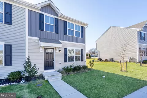 8 Azalea Cir, Elkton, MD 21921