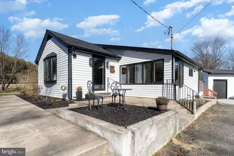 380 Catswamp Rd, Elkton, MD 21921