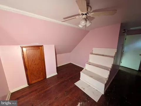 Entry Way - 25 4th Ave, Earleville, MD 21919 photo 1 of 1