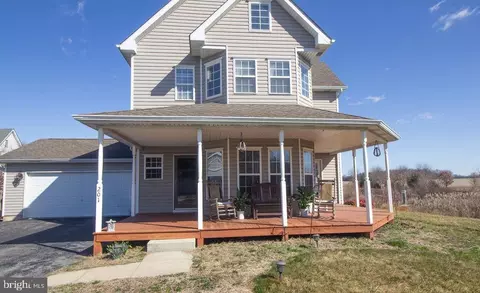 201 E Jacobs Way, Cecilton, MD 21913