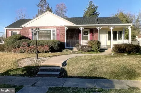 17 Norman Allen St, Elkton, MD 21921