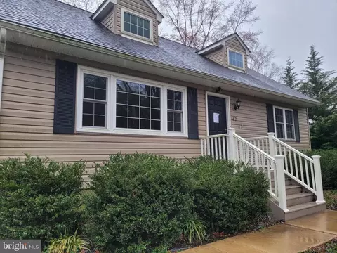 42 Jones Chapel Rd, Elkton, MD 21921