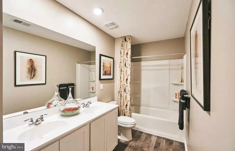 Bath - 21 Country Living Rd, Elkton, MD 21921 photo 3 of 3