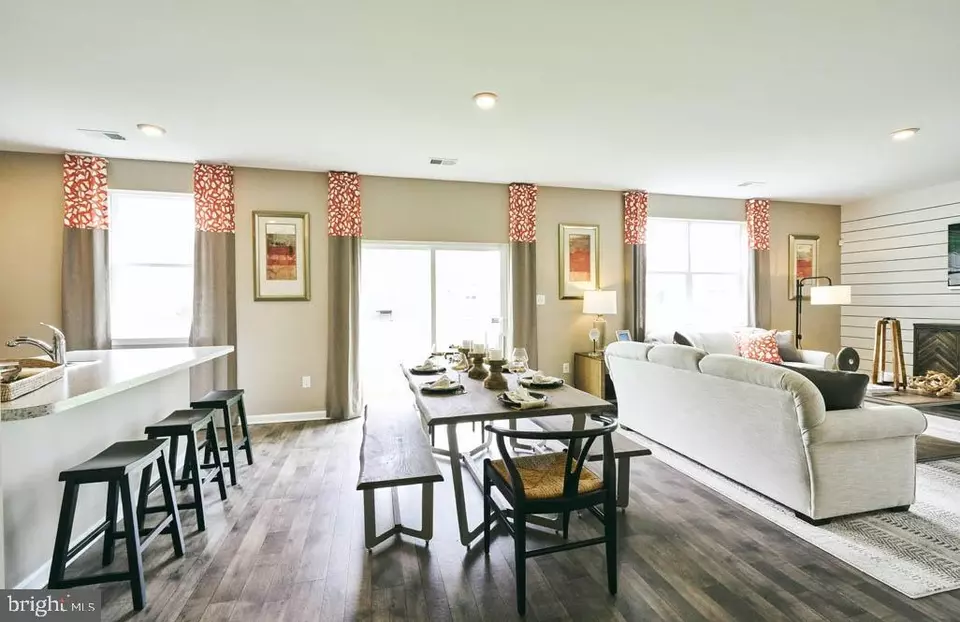 Dining - 21 Country Living Rd, Elkton, MD 21921 photo 3 of 4