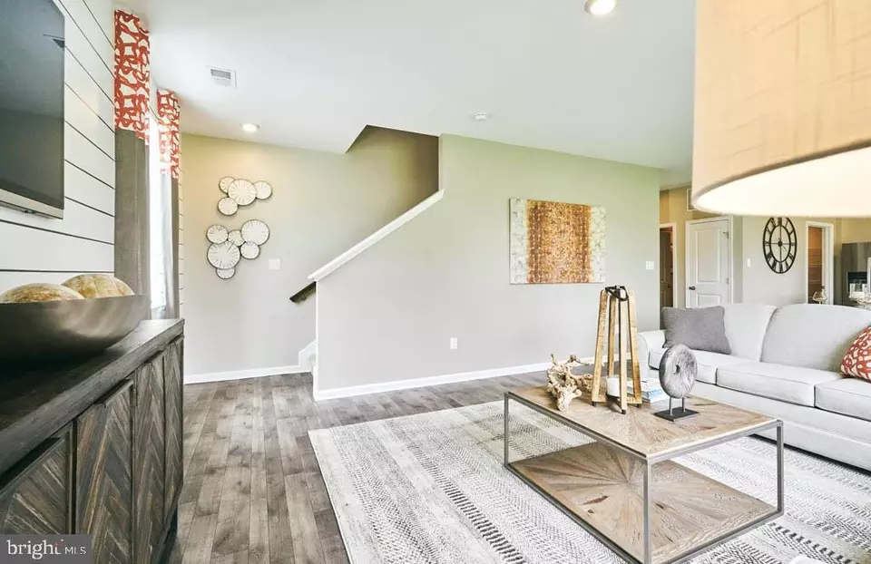 Living - 21 Country Living Rd, Elkton, MD 21921 photo 4 of 4