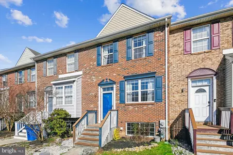 32 Kina Ct, Elkton, MD 21921