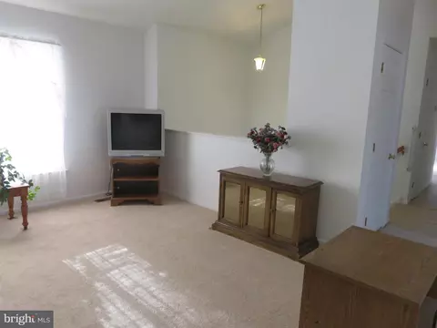 Living - 16 Stirrup Dr, Elkton, MD 21921 photo 4 of 6