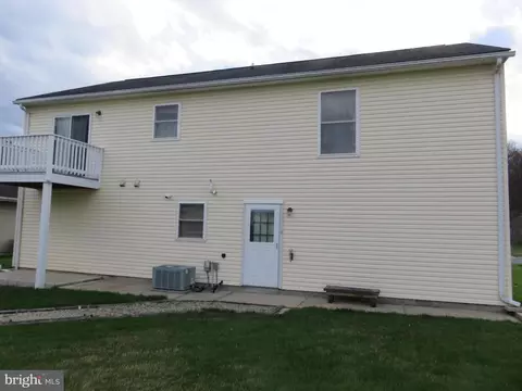 Exterior - 16 Stirrup Dr, Elkton, MD 21921 photo 3 of 6