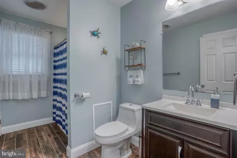 Bath - 29 Augusta Dr, Elkton, MD 21921 photo 1 of 2