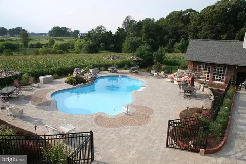 Exterior - 304 Christopher Rd, Warwick, MD 21912 photo 7 of 28