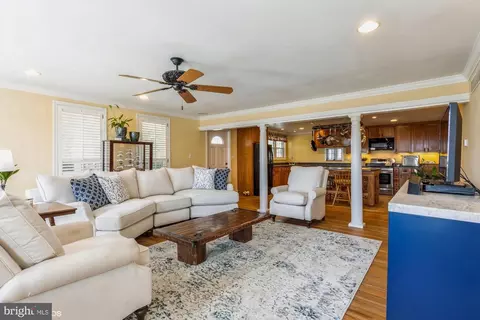 Living - 304 Christopher Rd, Warwick, MD 21912 photo 7 of 7